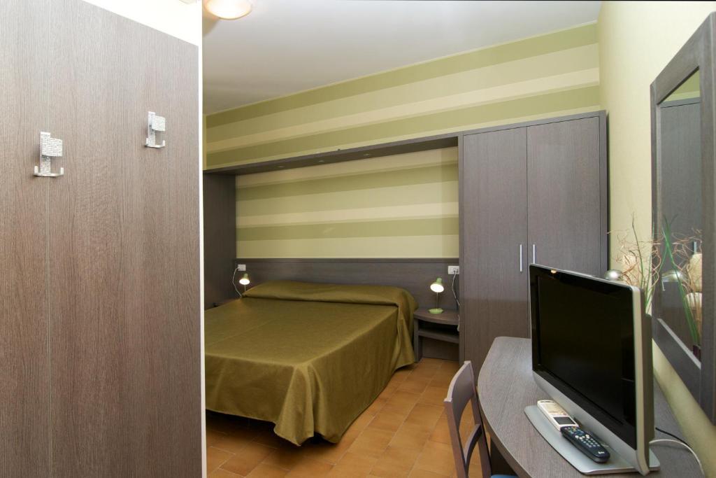 Hotel Velus Civitanova Marche Kamer foto