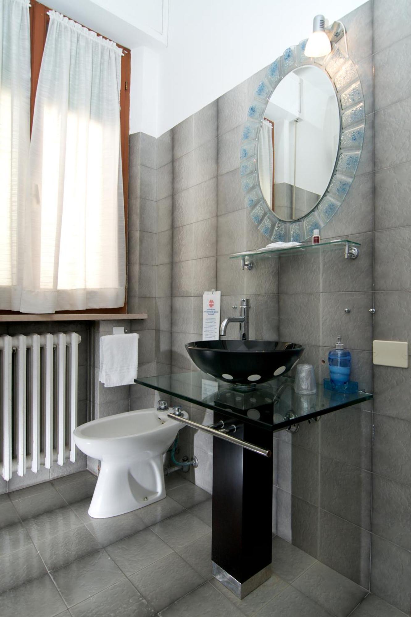Hotel Velus Civitanova Marche Buitenkant foto